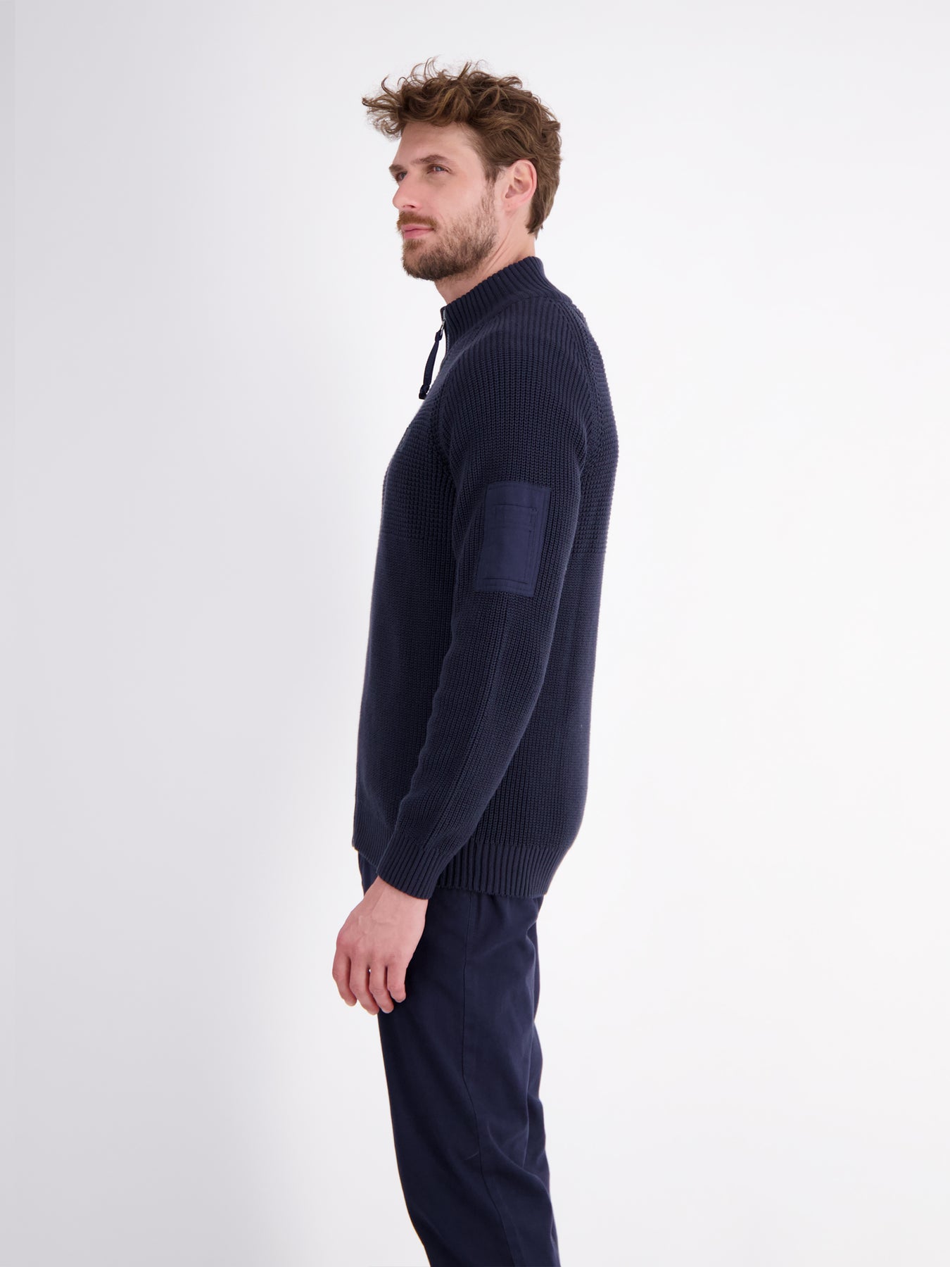 Herren Strickjacke, grob gerippt
