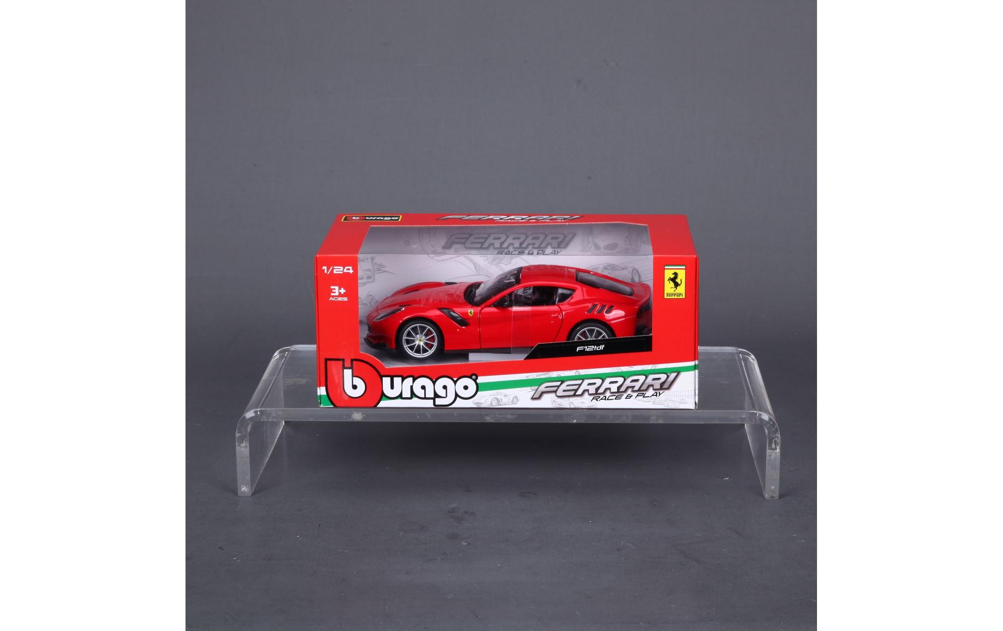 Ferrari R&P F12tdf Rot 1:24Sammlermodell im Massstab 1:24