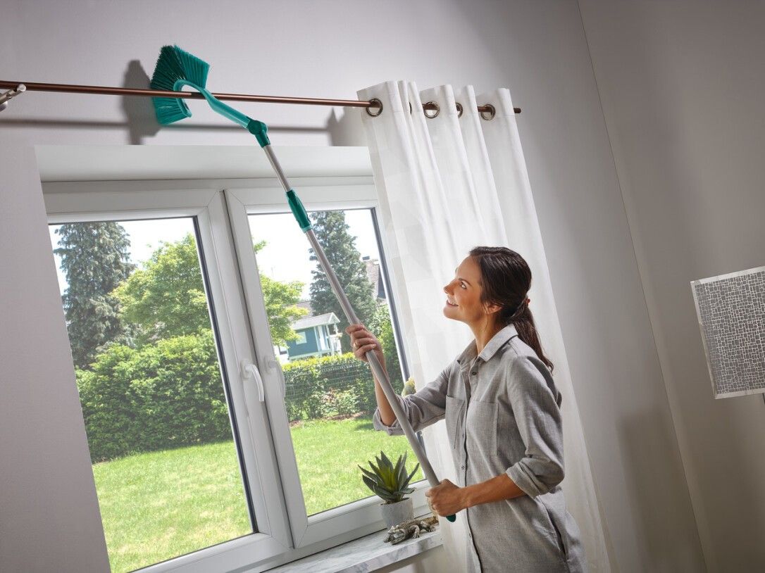 LEIFHEIT Wand- und Deckenbesen Dusty
