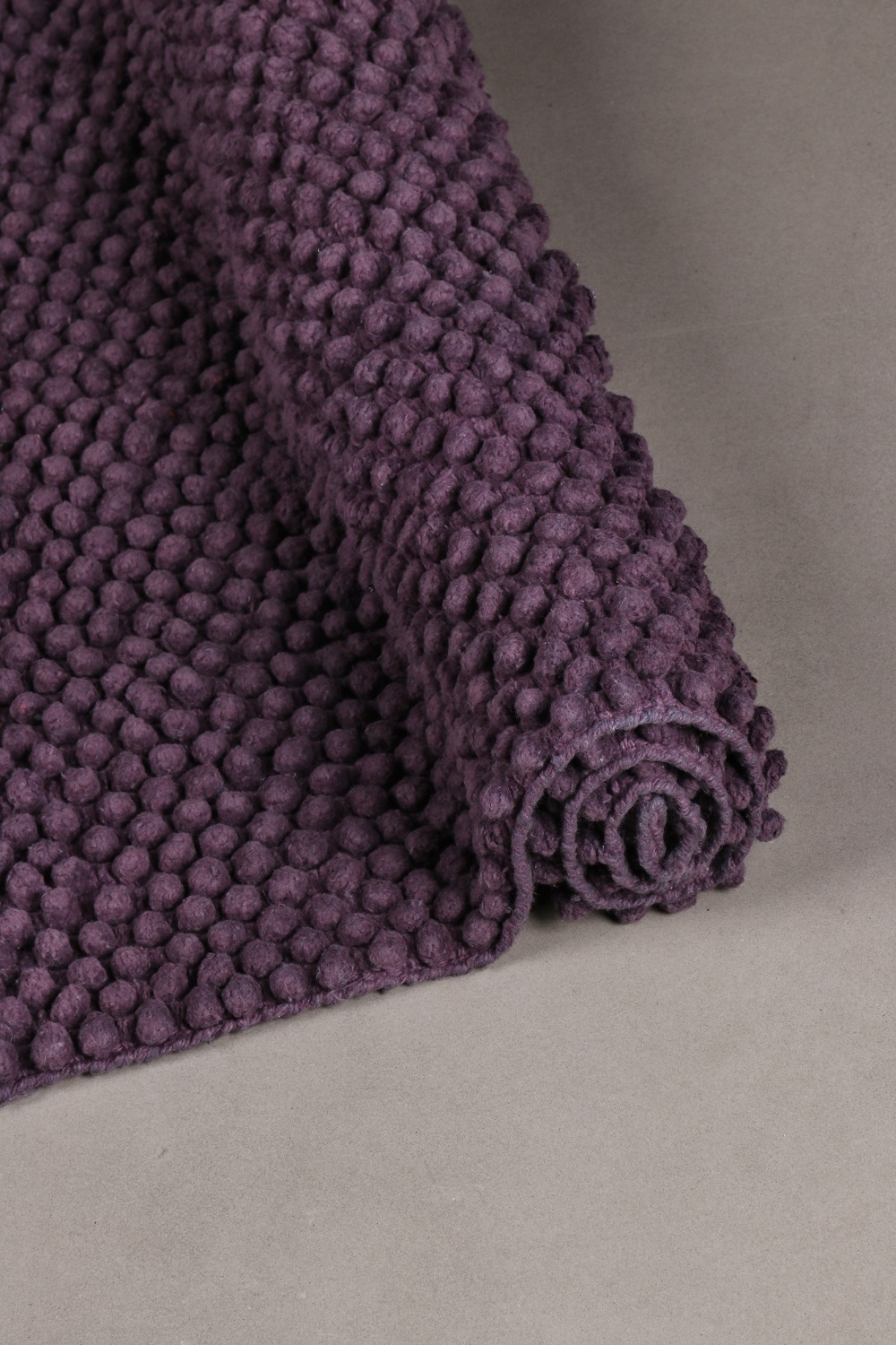 Differnz Popcorn badmat 50x80cm violet