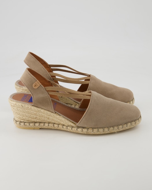 Verbenas Maika Serraja Wedges in Beige