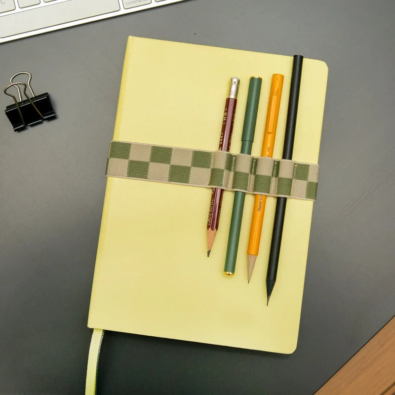 Pen Loop Green