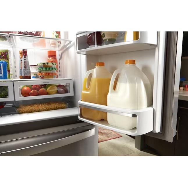 Refrigerador Whirlpool de 24,5 pés cúbicos com 4 portas e sistema French Door, com máquina de gelo (aço inoxidável resistente a impressões digitais) e certificação ENERGY STAR.