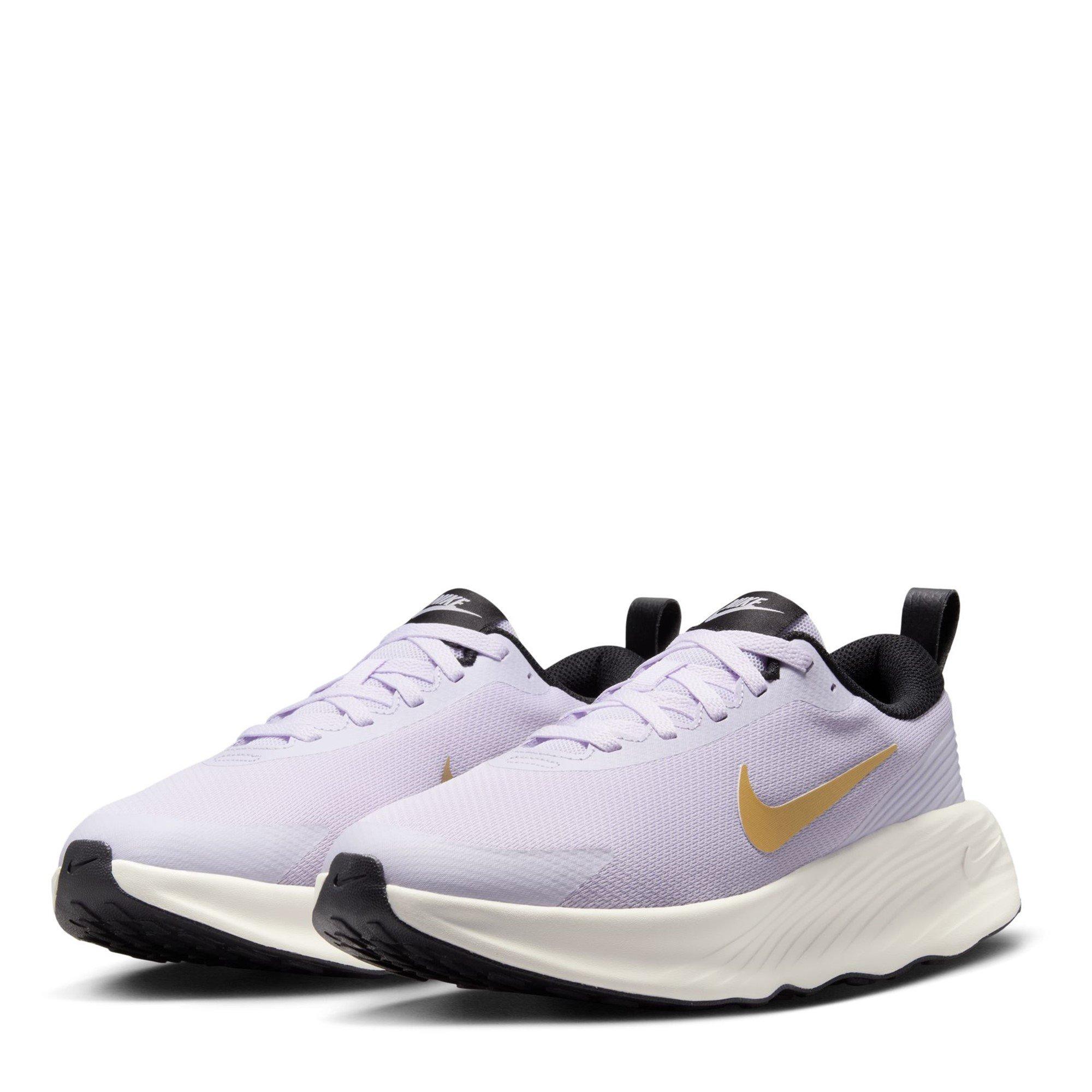 Nike Promina