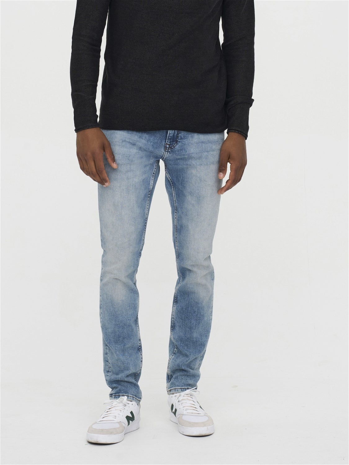 ONSLOOM Niedrige Taille Slim Fit Jeans Blue Denim