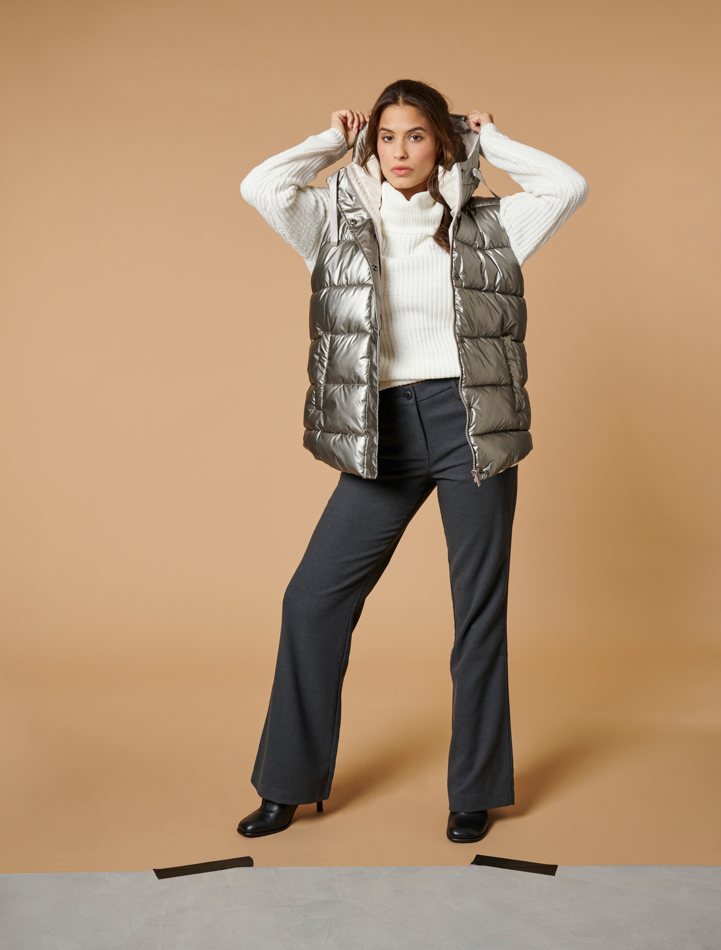 ZABAIONE Steppweste »Vest Tr44ista«, im Glanz-Look