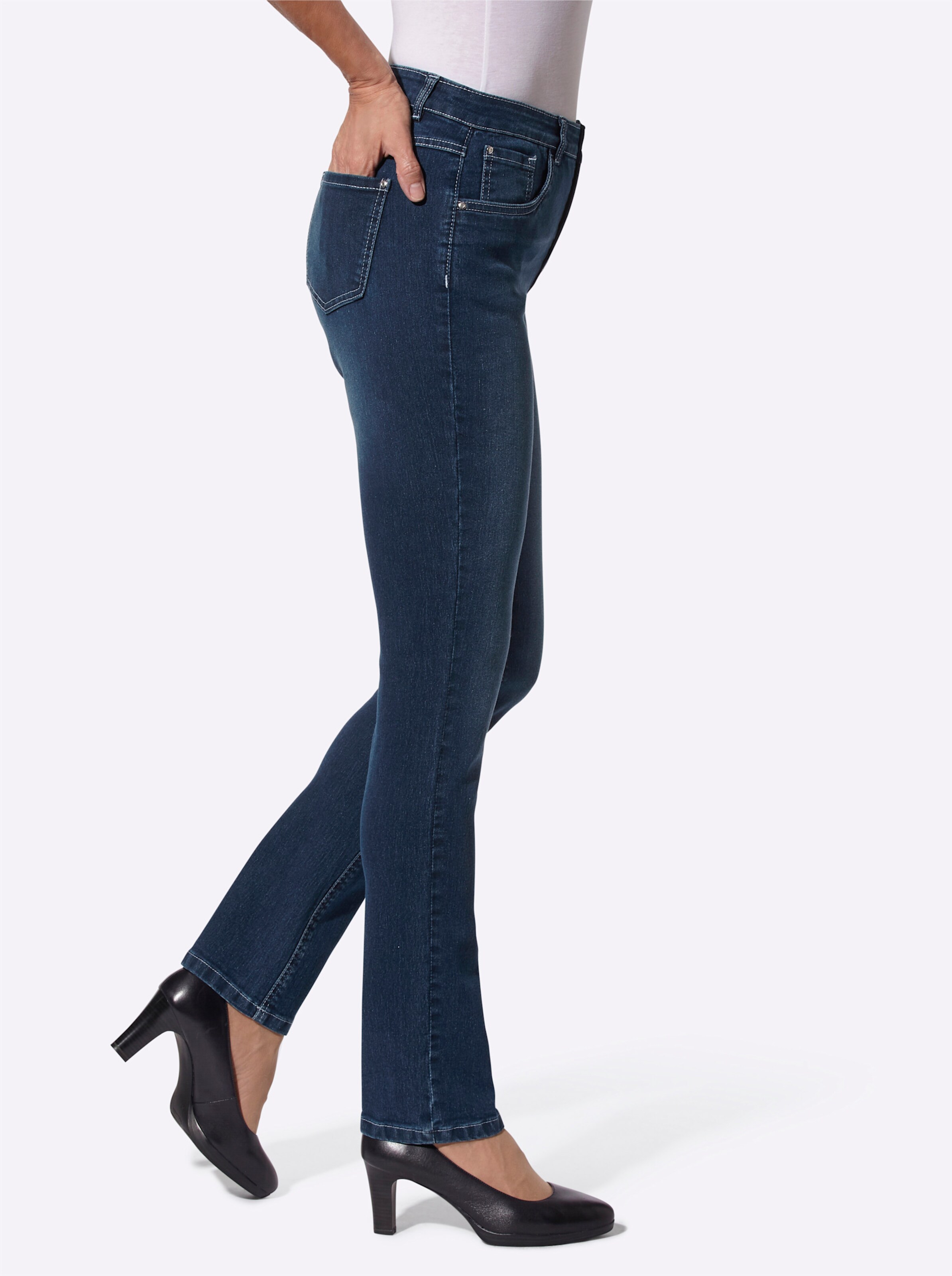 Jeans in blue stone