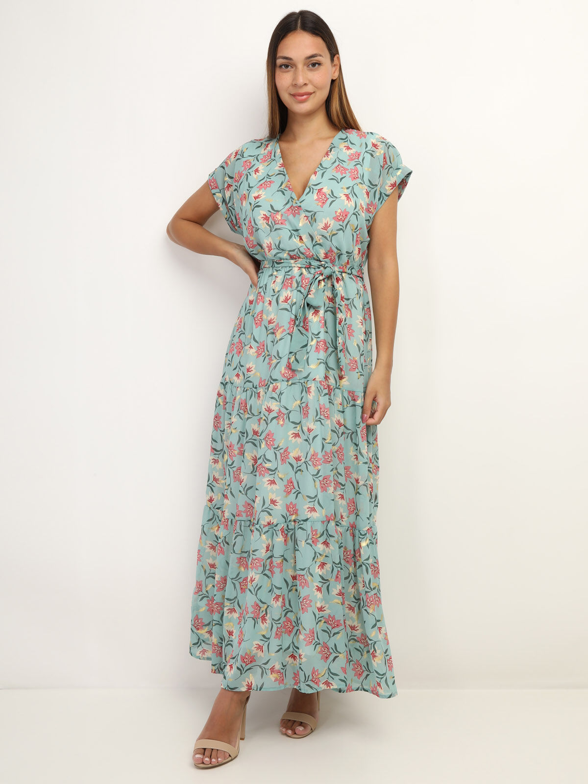 Robe cache cœur à fleurs et feuilles dorées- Vert sauge