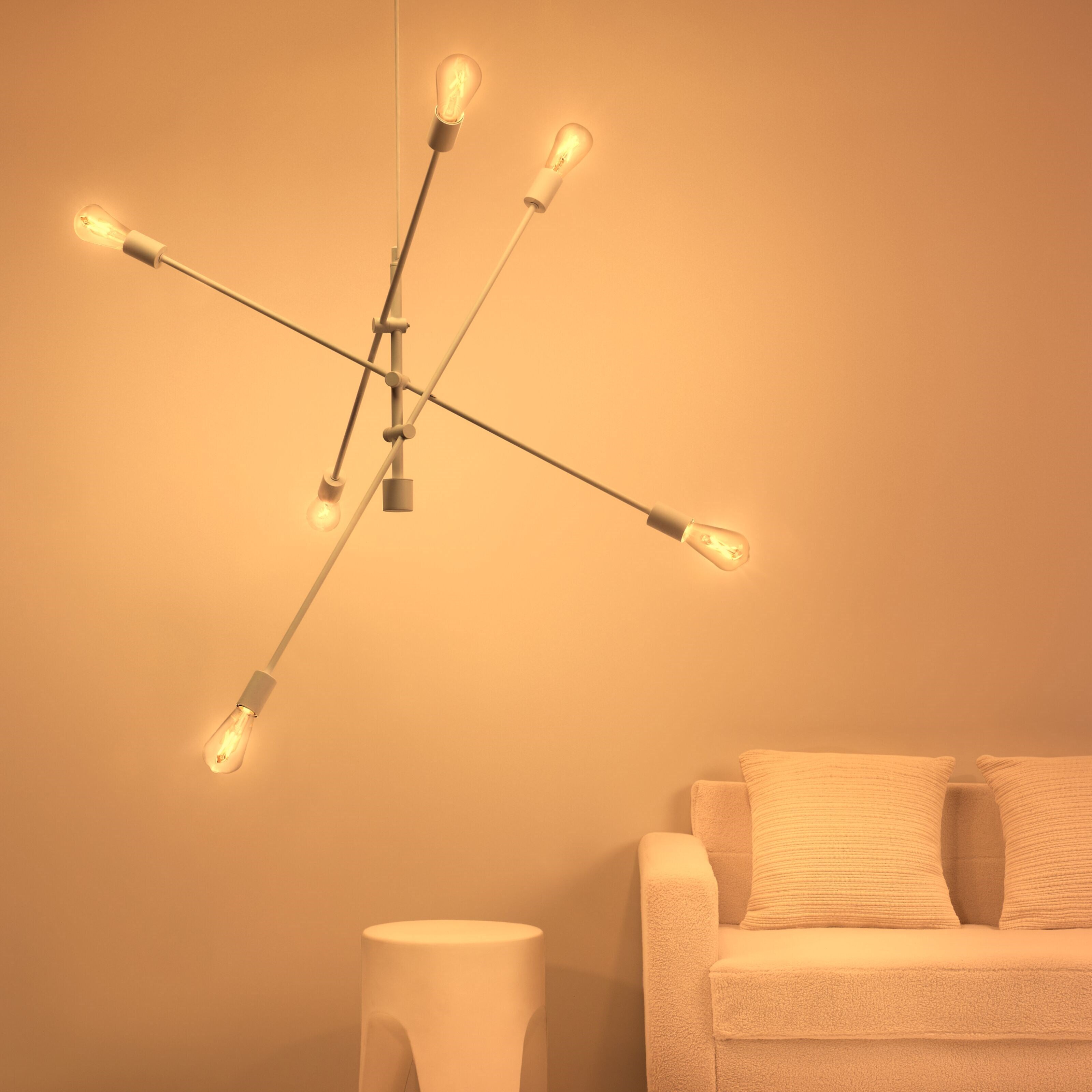 WiZ Amber Filament A60 Smart LED-pære E27 640 lm