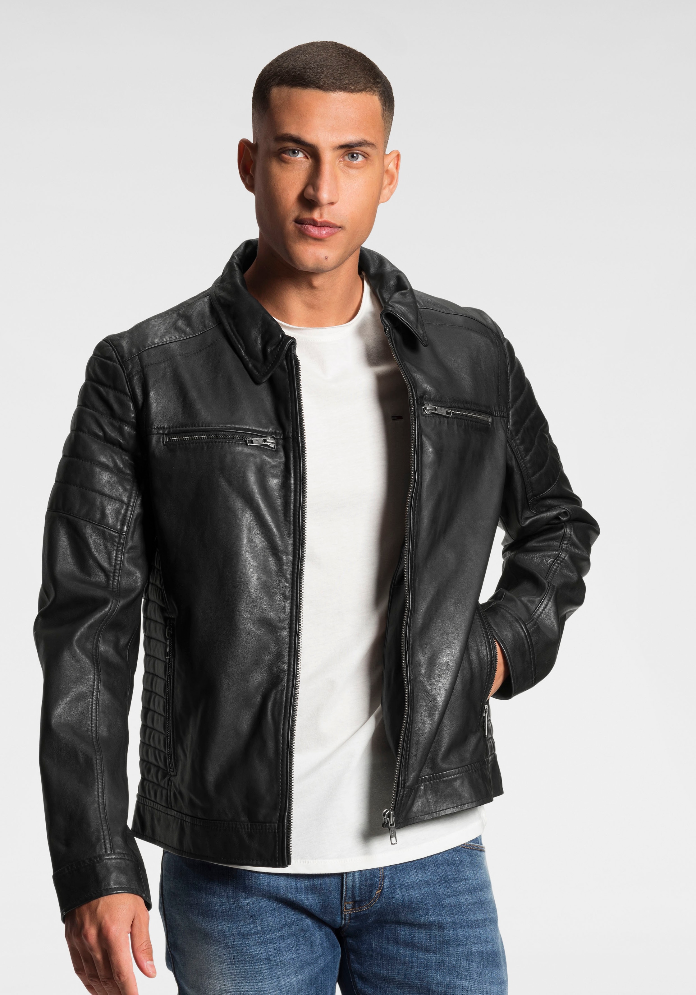 Bruno Banani Lederjacke »William« aus Lammnappaleder,  mit Reissverschlusstaschen,  schmal geschnitten