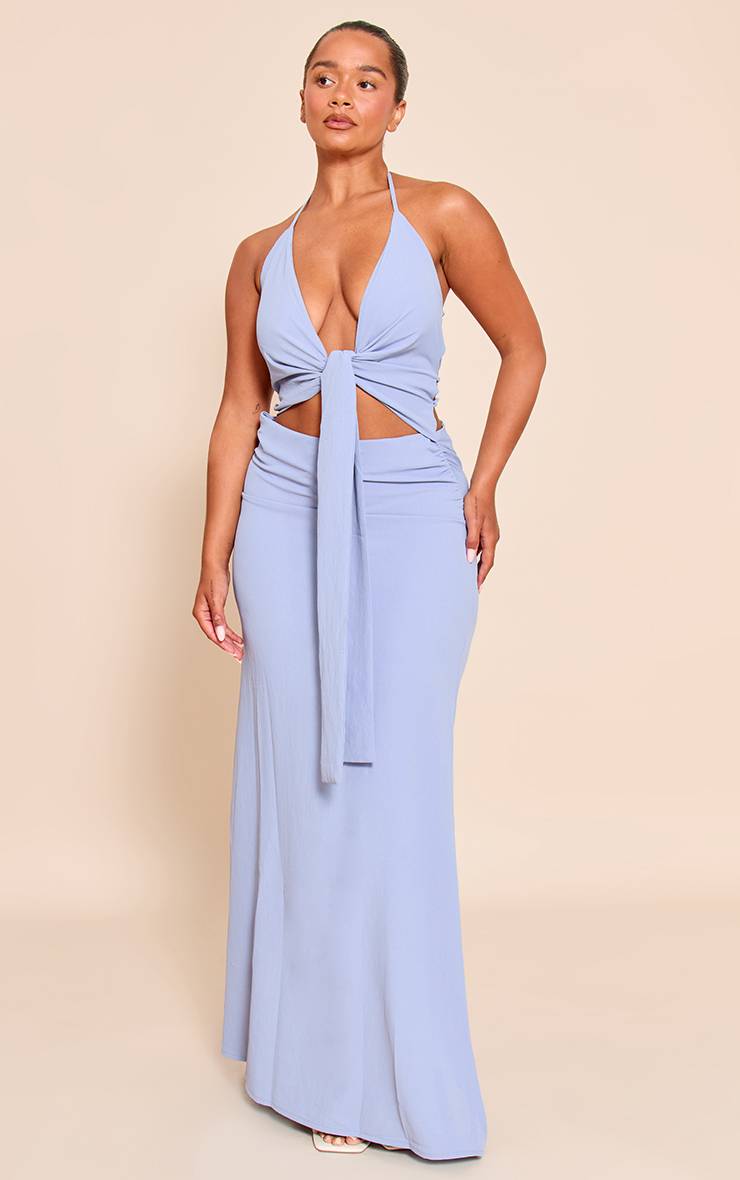 Bleu Robe Longue Shape À Encolure Américaine Drapée En Satin Martelé
