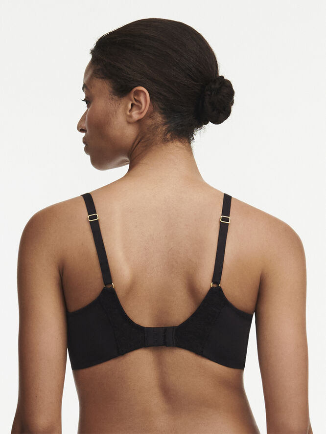 Chantelle Monogram Covering Underwired Bra Black