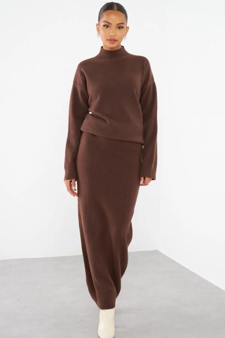 Ensemble 2 pièces pull + jupe marron