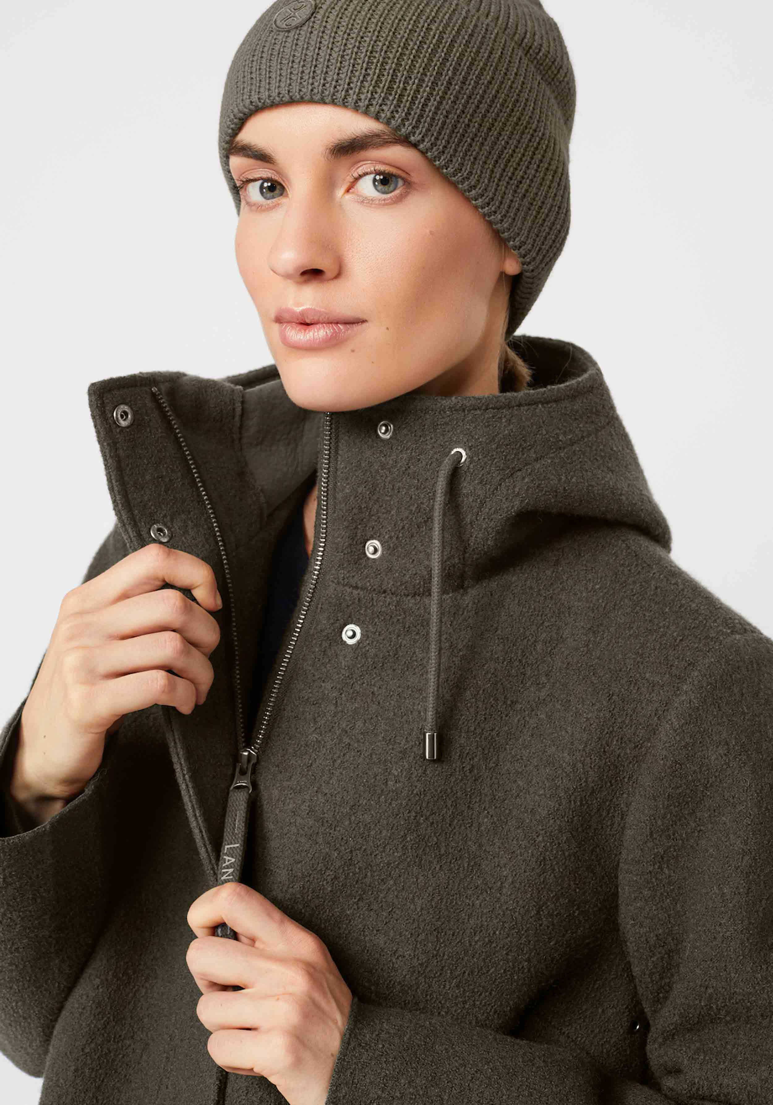 LangerChen Mantel Milport Olive