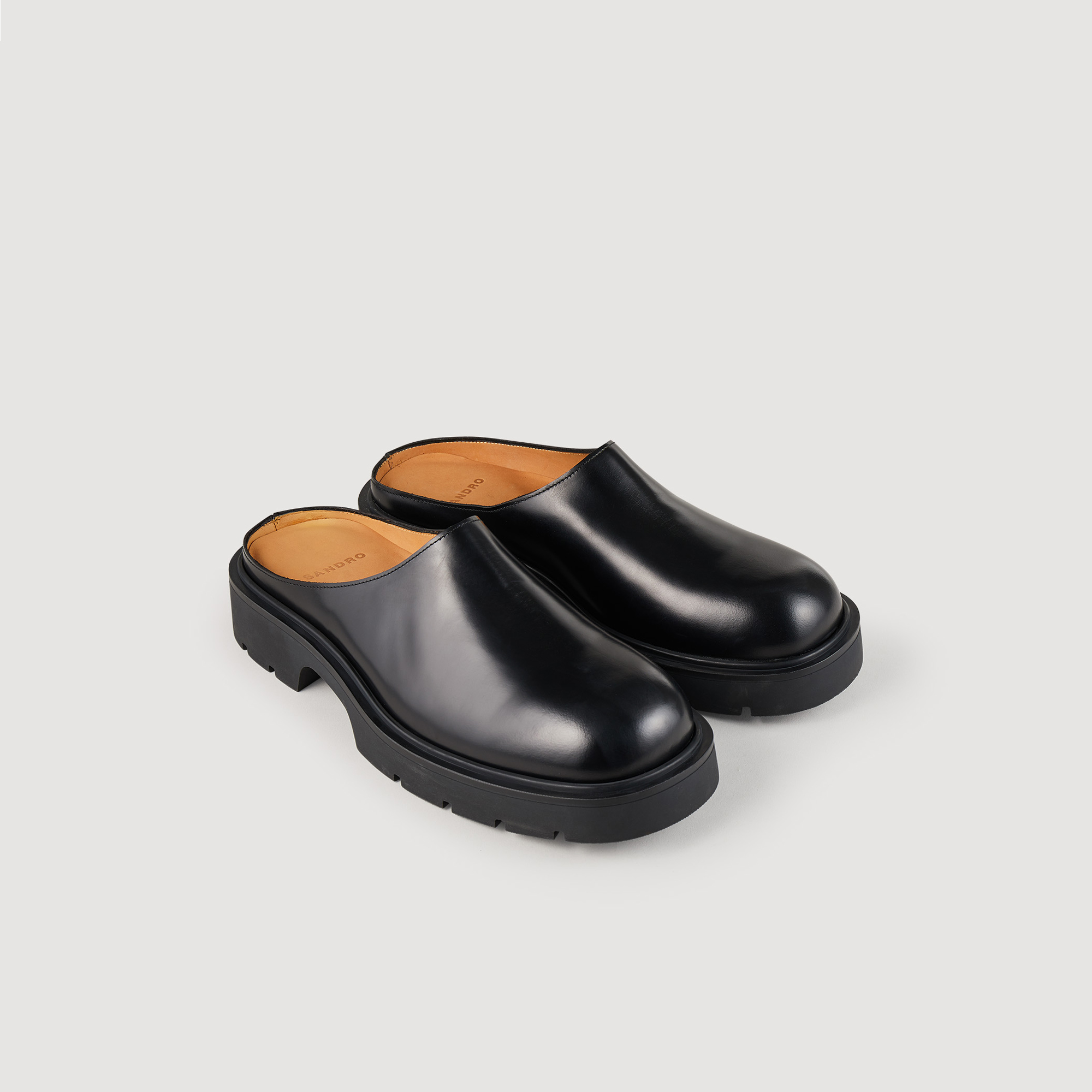 Mules en cuir glace