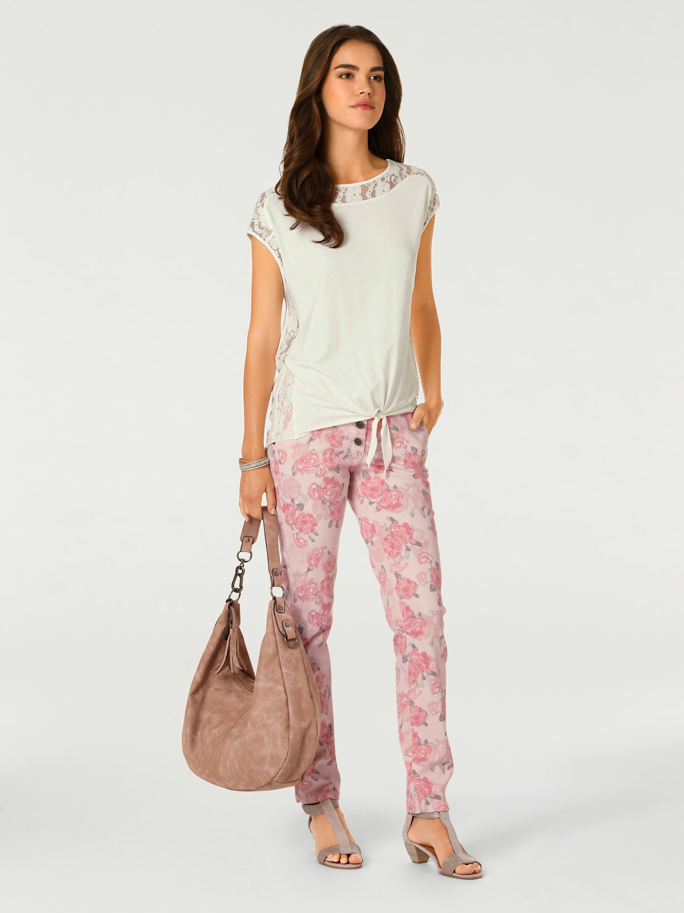 T-shirt en dentelle look romantique