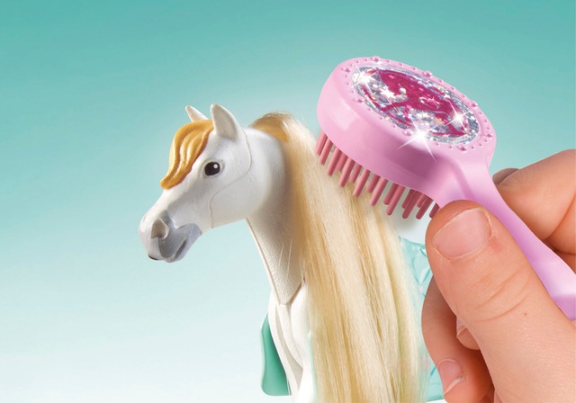 Playmobil® Konstruktions-Spielset »Isabella & Lioness mit Waschplatz (71354), Horses of Waterfall« teilweise aus recyceltem Material