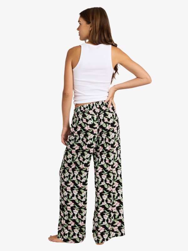 Midnight Avenue Crepe Pantalon de longueur régulière Noir Femme