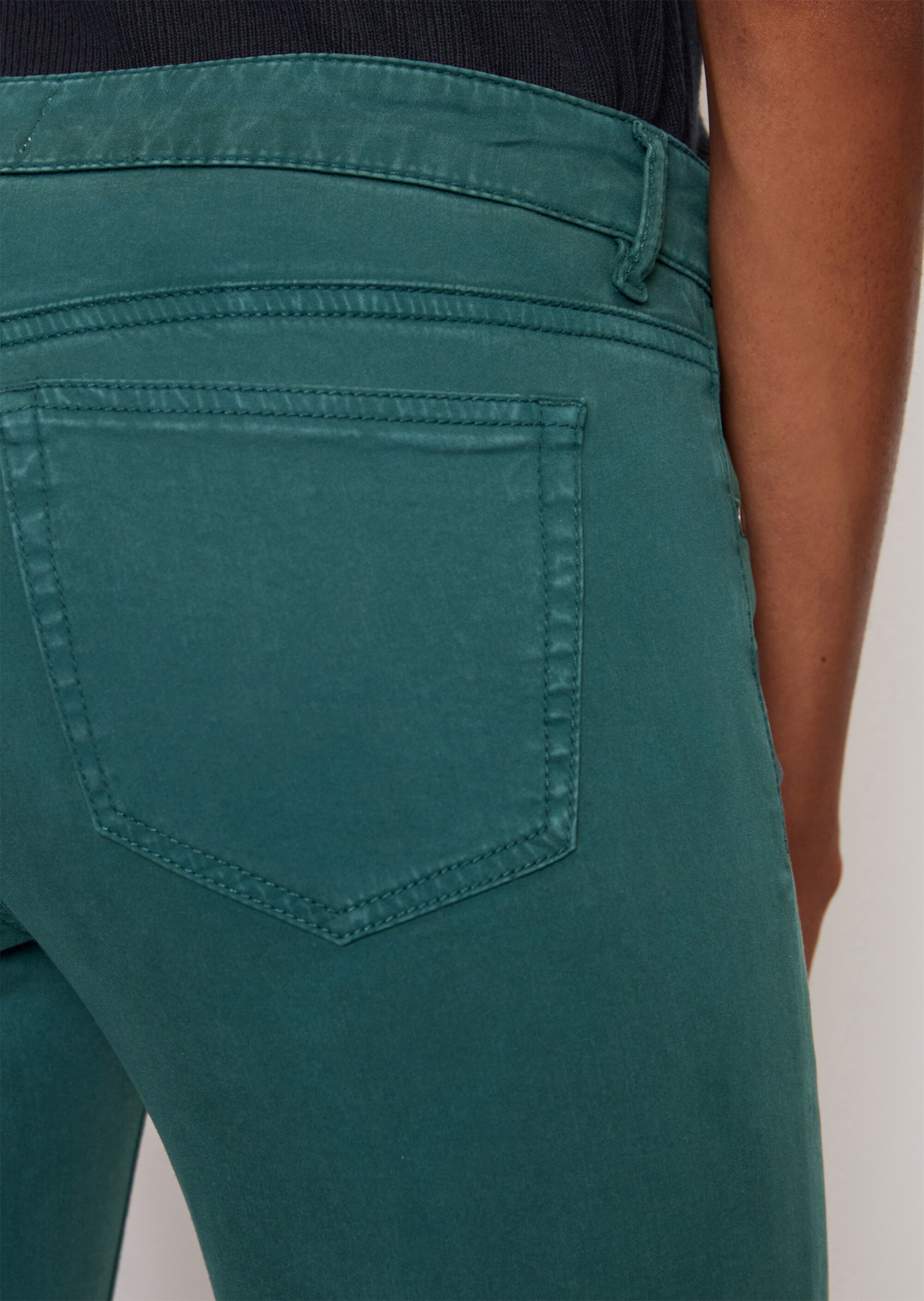 Hose Modell LULEA slim mid waist mit TENCEL™Lyocell