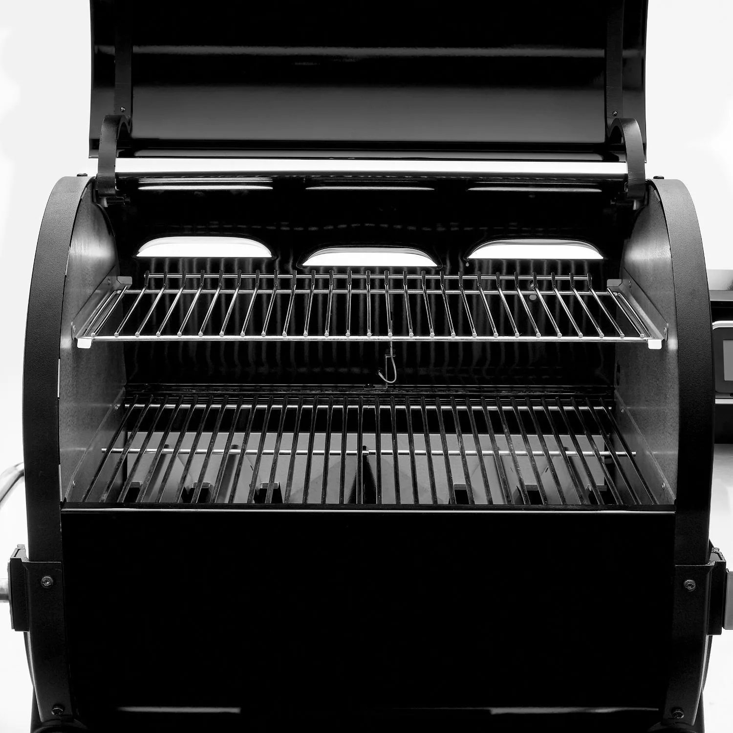 Weber SmokeFire EX4 Gen 2 24-Inch Wi-Fi Enabled Wood Fired Pellet Grill - 22510201