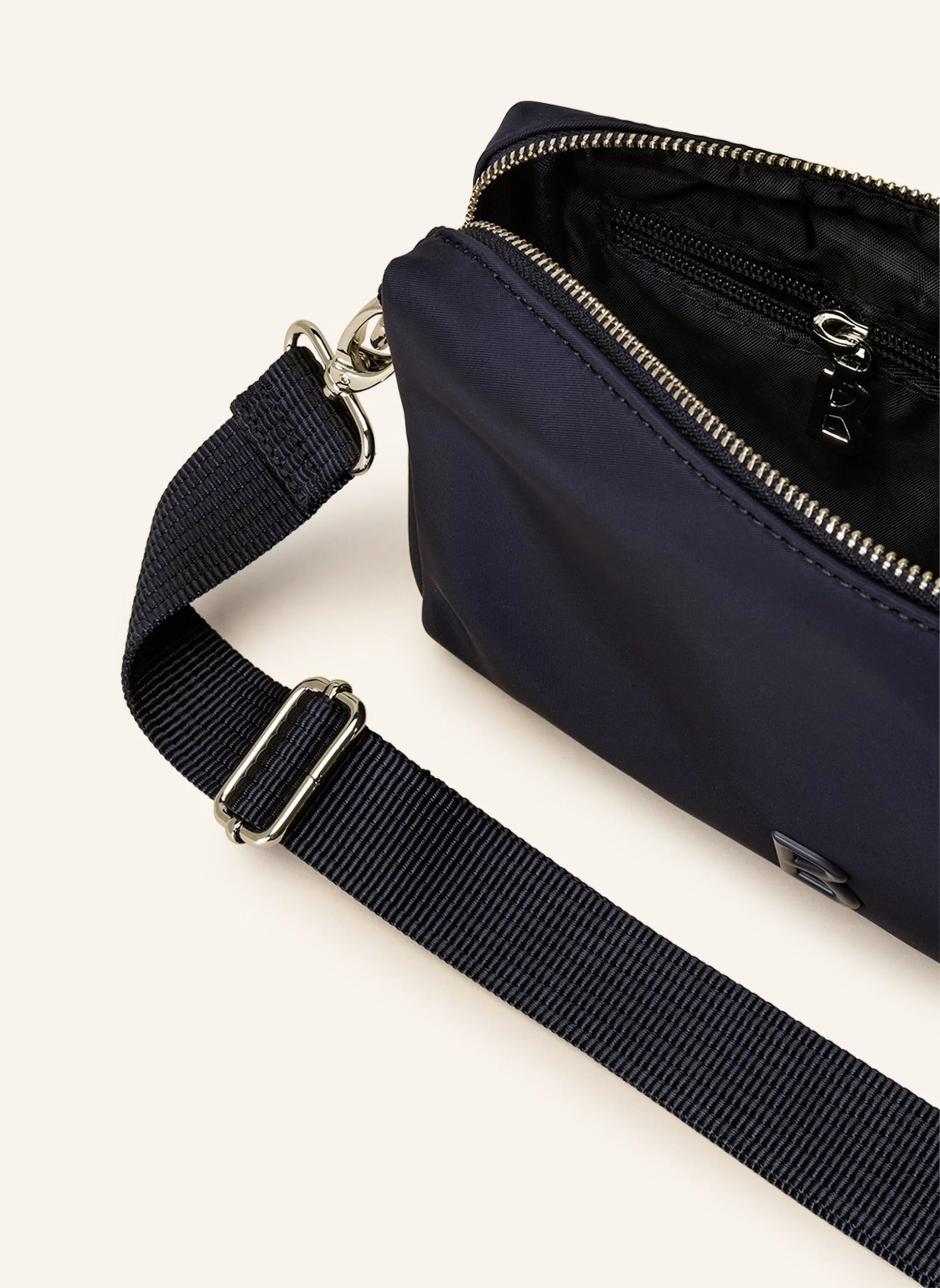 BOGNER Umhängetasche VERBIER PLAY MINI