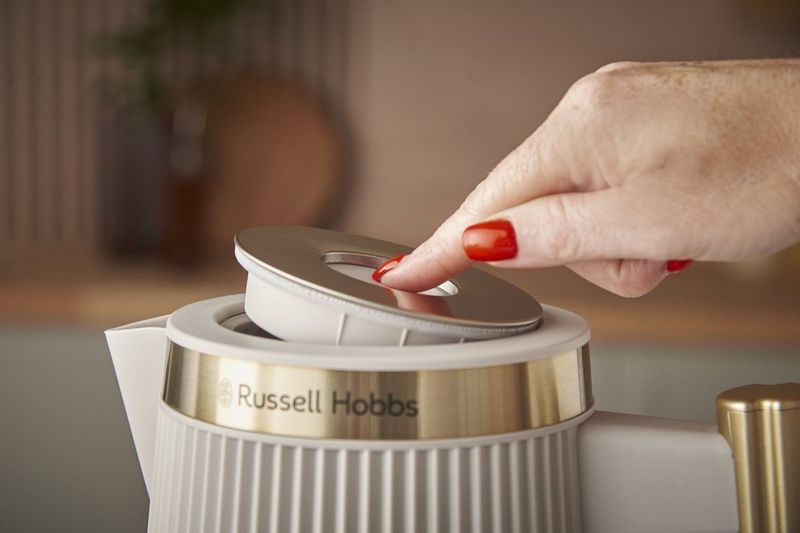 Russell Hobbs - Brontë Stone - Waterkoker - 1,7L - 2400W - Mat Design - Gouden Accenten