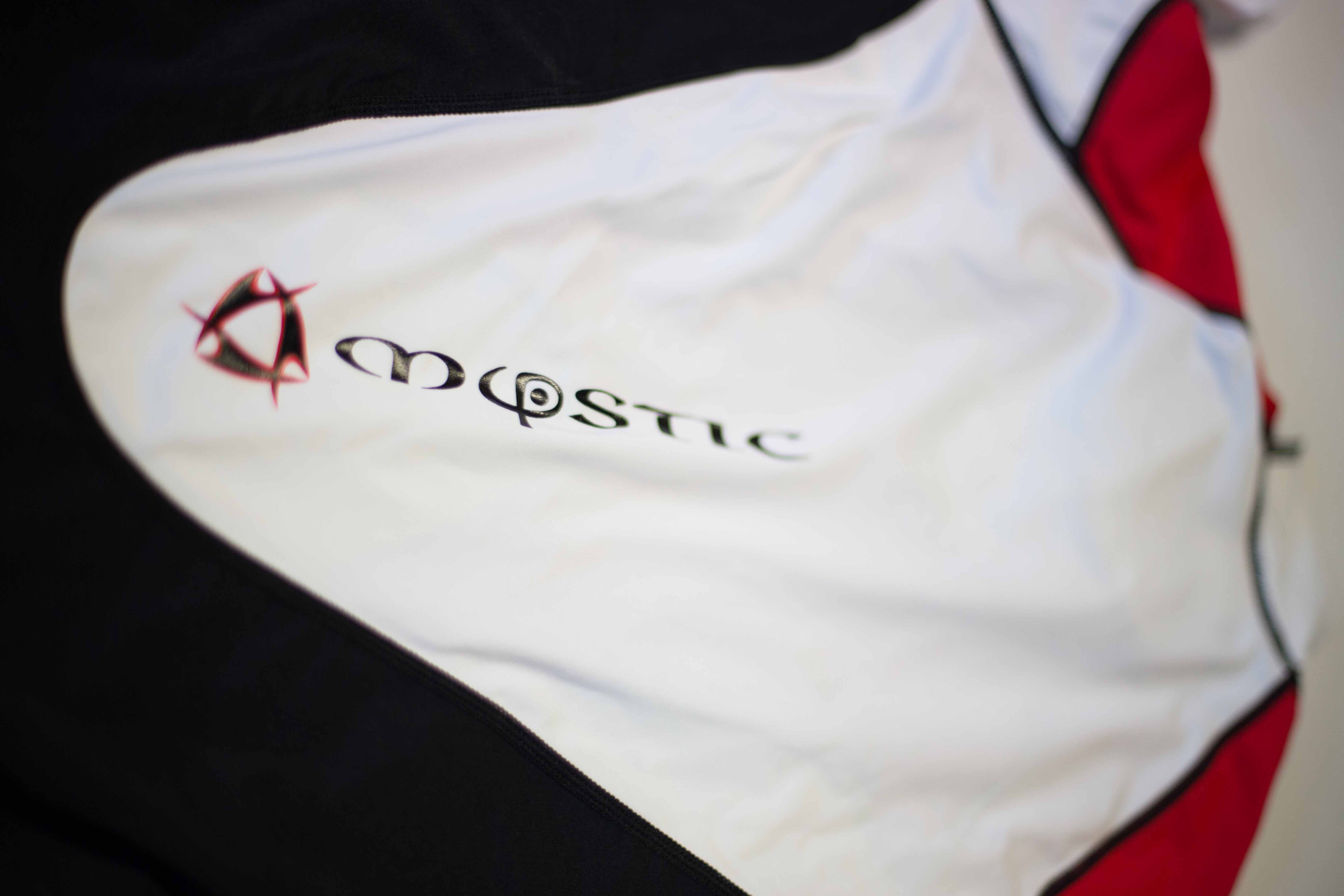 Mystic Matrix Lycra Vest S/S white/red M