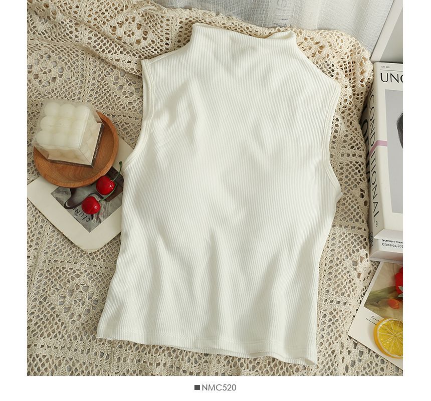 Lemongrass - Mock-neck crop tanktop met pads in 5 kleuren