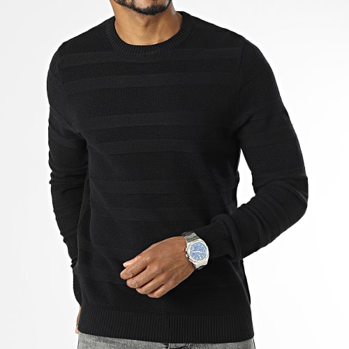 Pull Major Noir
