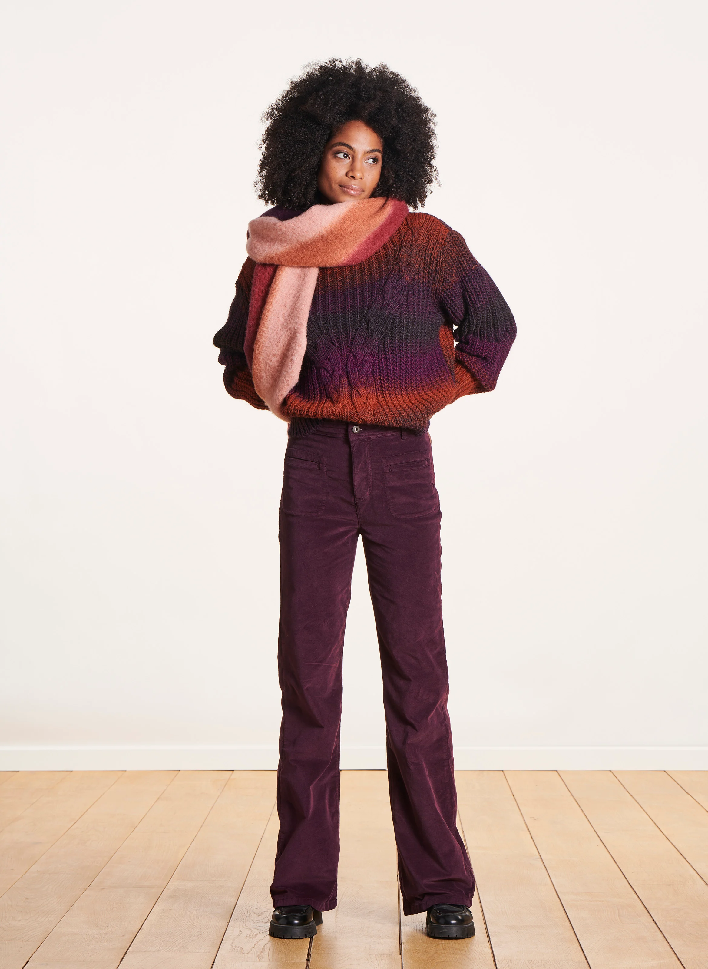 Pantalon boot-cut taille haute en coton bio mélangé | Violet