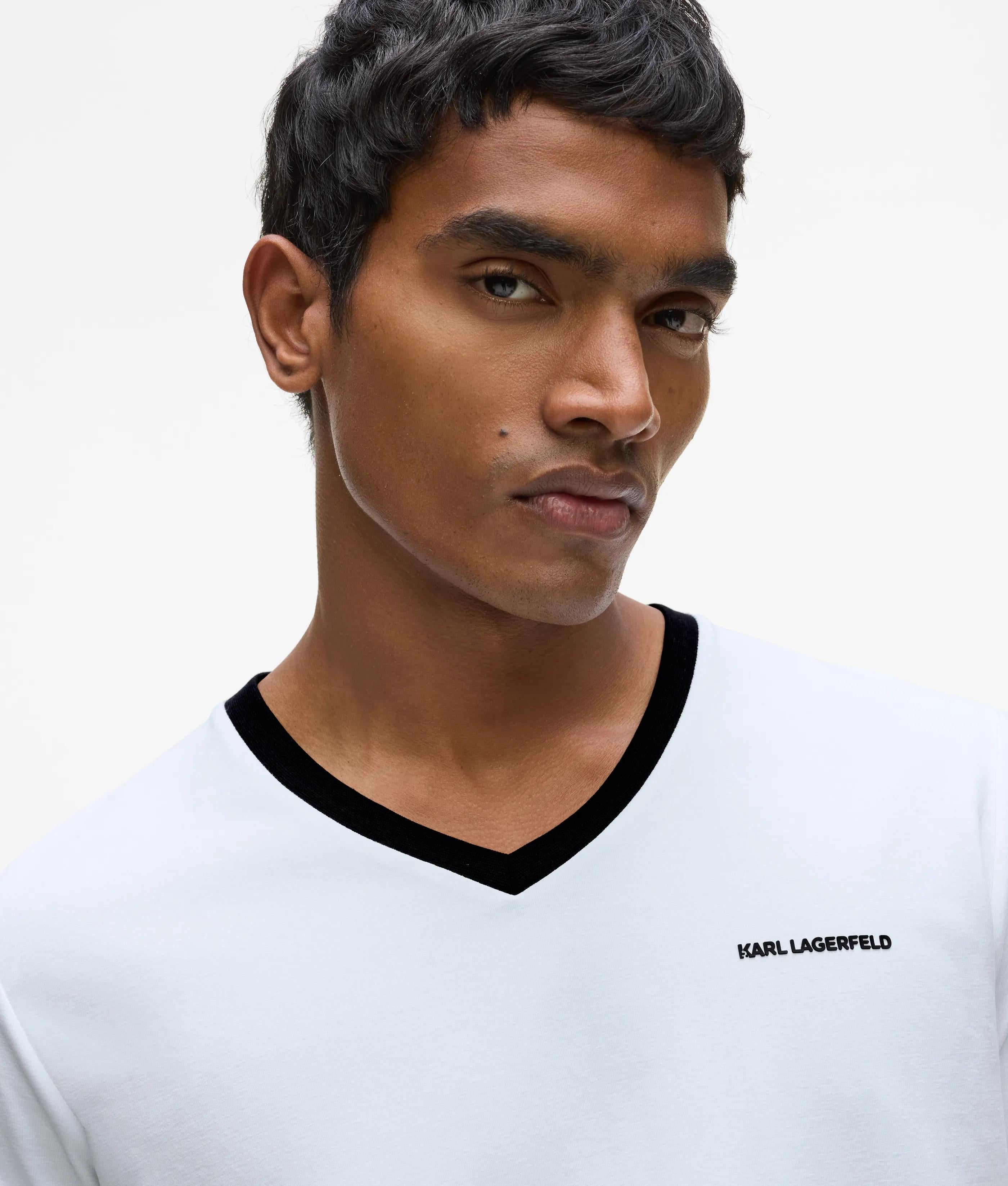 Contrast V-hals T-shirt