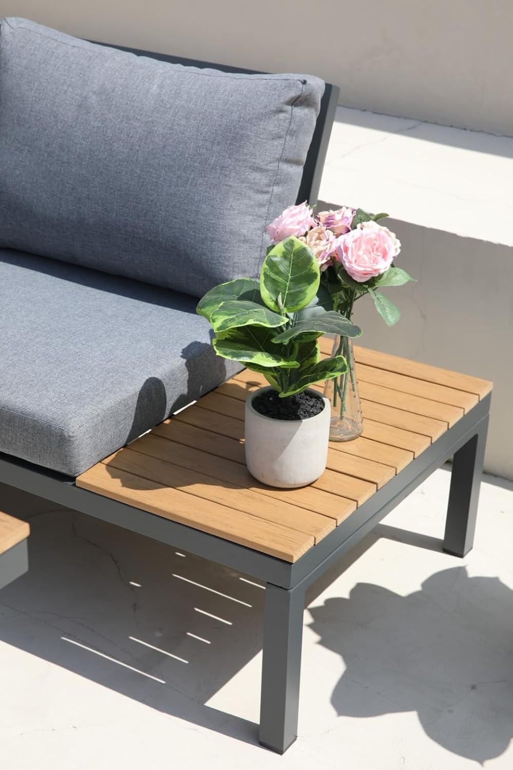 ALEOS. Gartenlounge Lounge Set aus Aluminium und echt Teakholz inklusive Bank Loungeecke Loungegarnitur Sitzgruppe Sofagarnitur Esstischlounge Brasilia grau anthrazit mit bequemen Kissen