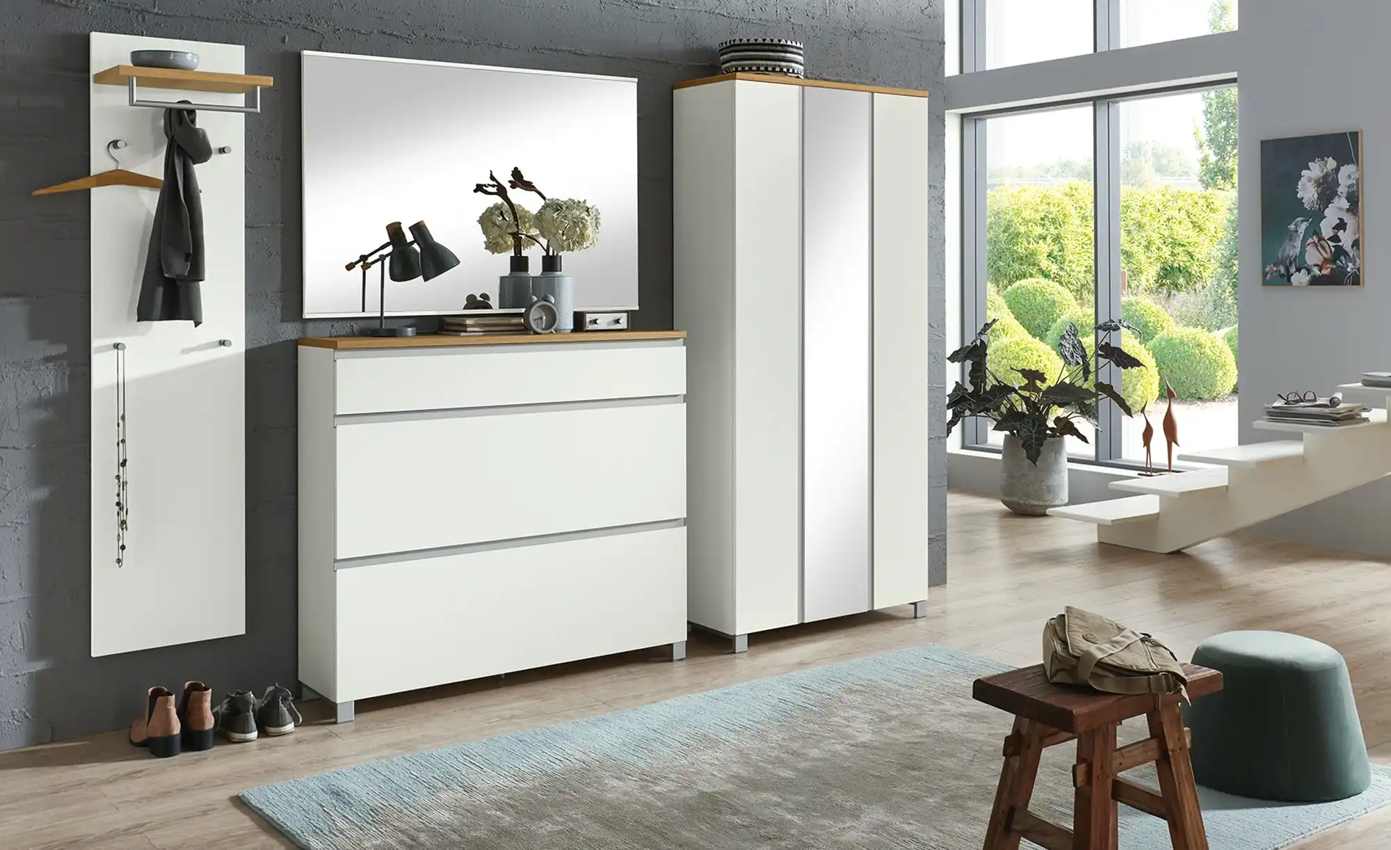 Dielenschrank Skala
