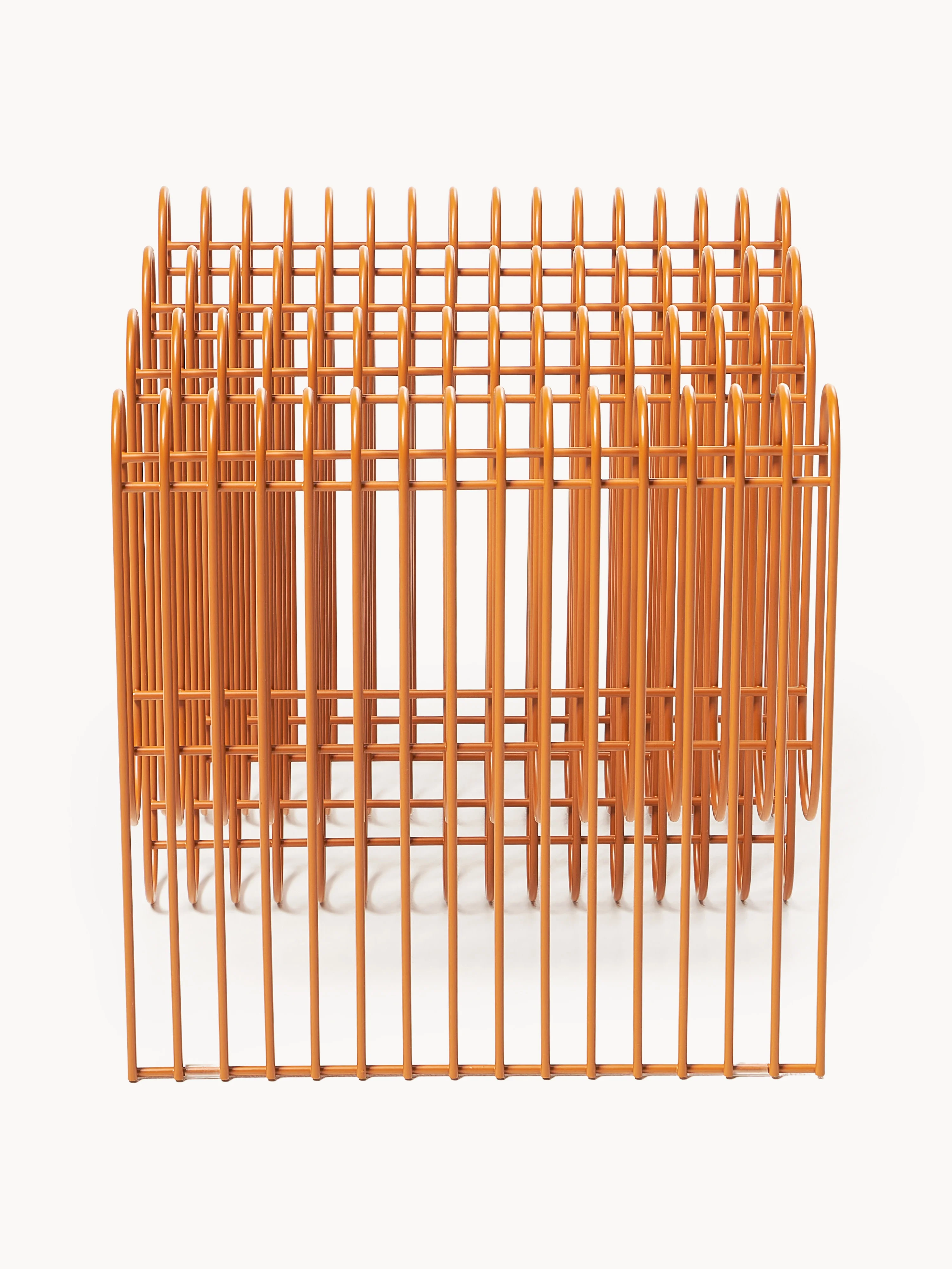 Metalen tijdschriftenhouder Curva