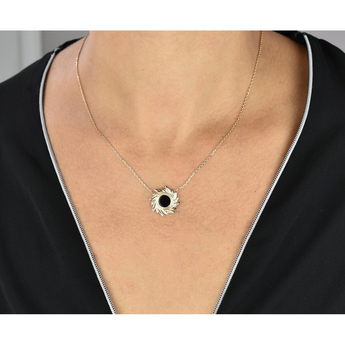 Collier soleil pierre Agate centrale Plaqué or 750 3 microns