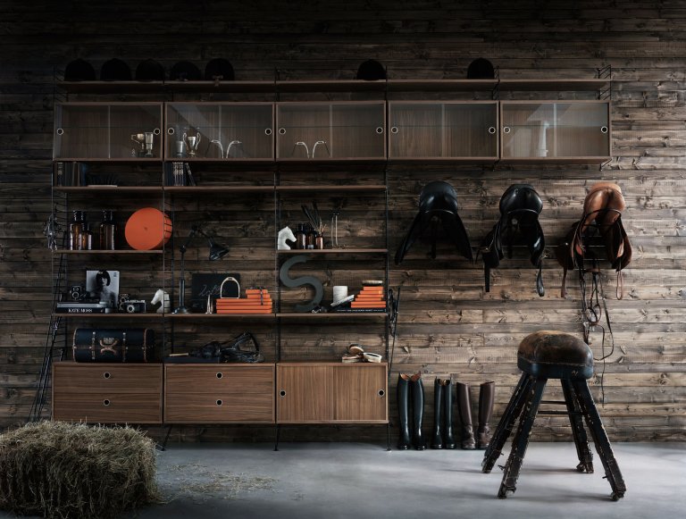 String Furniture Kast met schuifdeur 78 x 30 x 42 cm walnoot