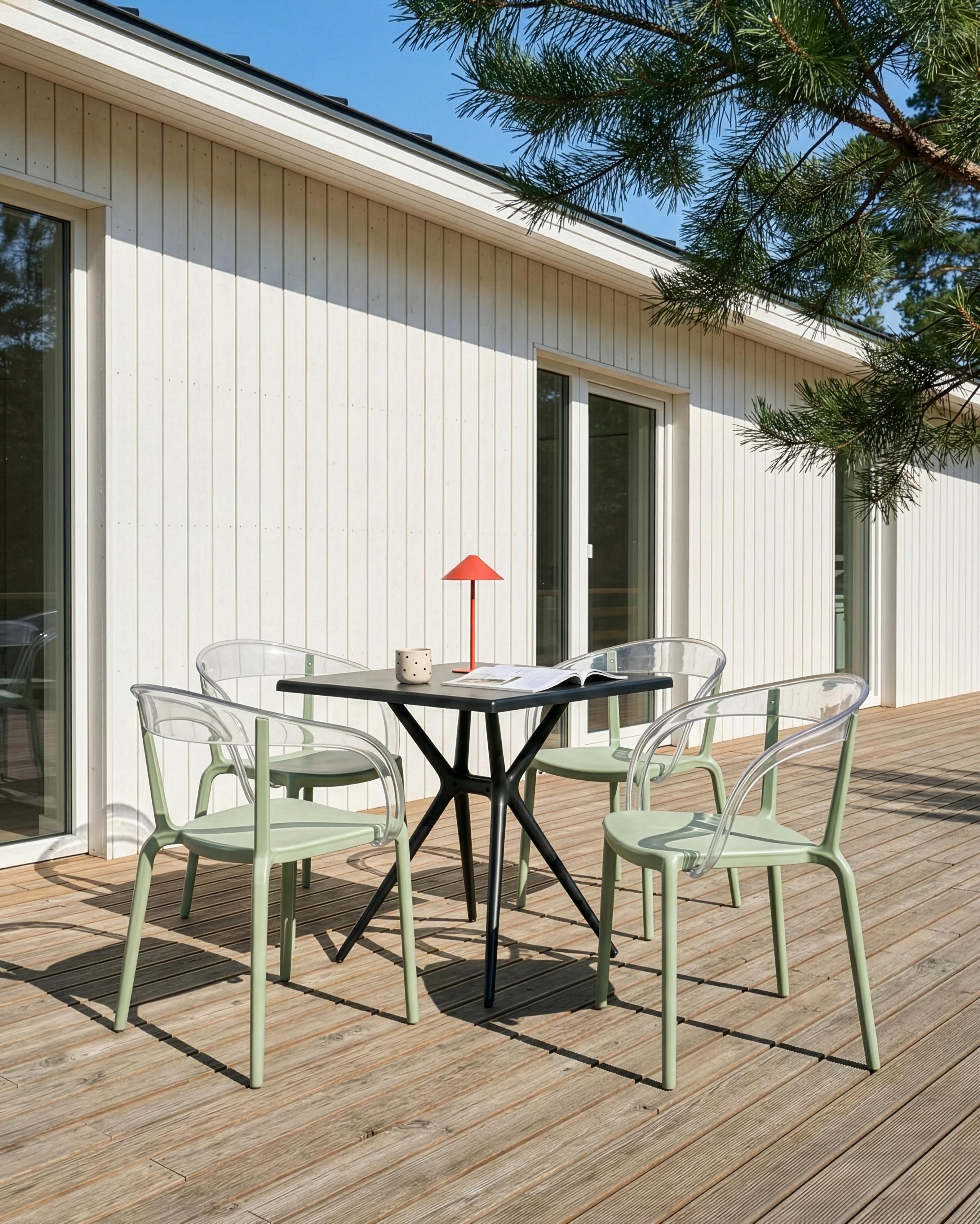 Set van 4 tuinstoelen MALEVIZI stapelbaar Lichtgroen
