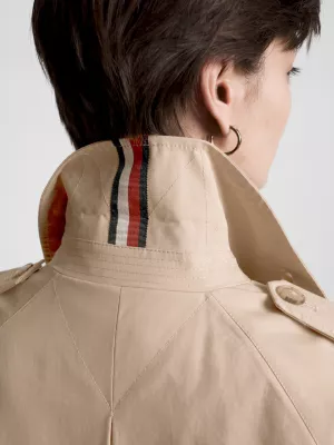 Trench coat curto de abotoamento duplo