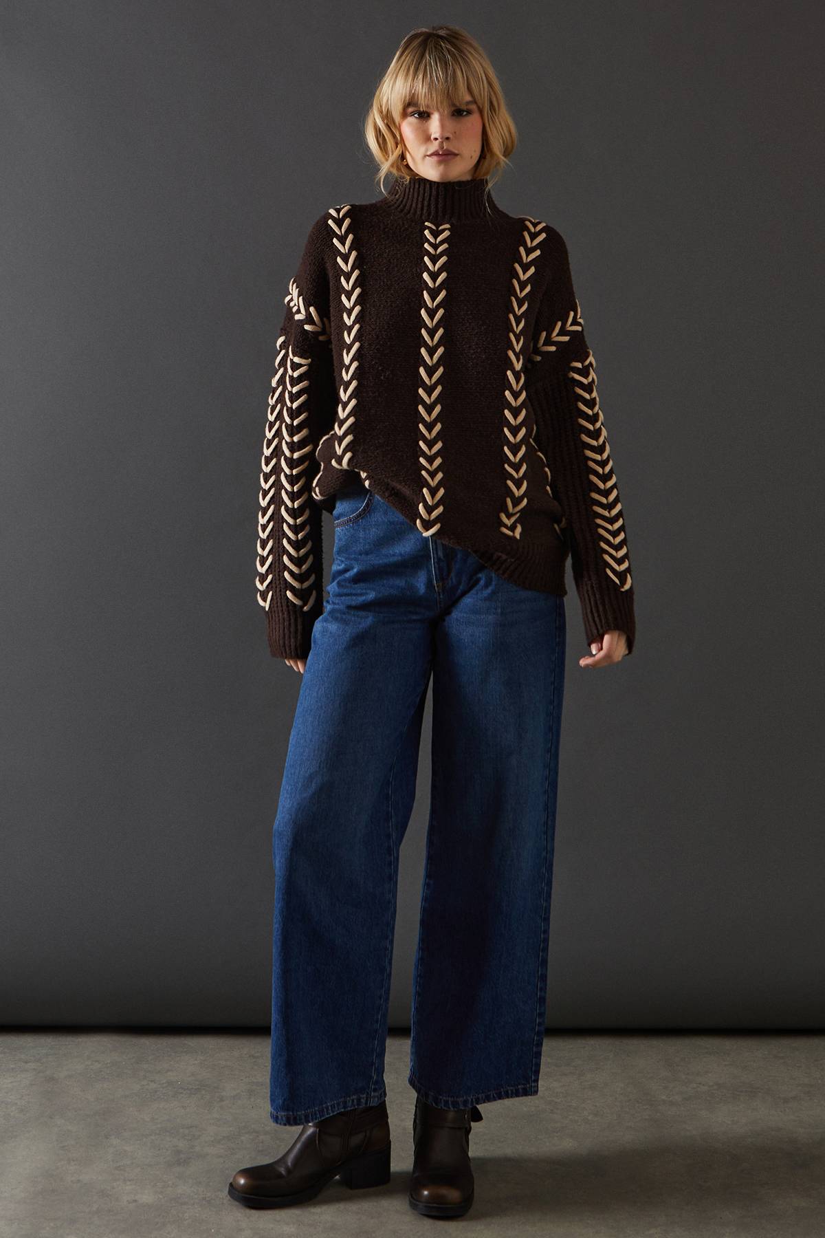 Warehouse synthétiquell Oversize à Détails de Surpiqûre