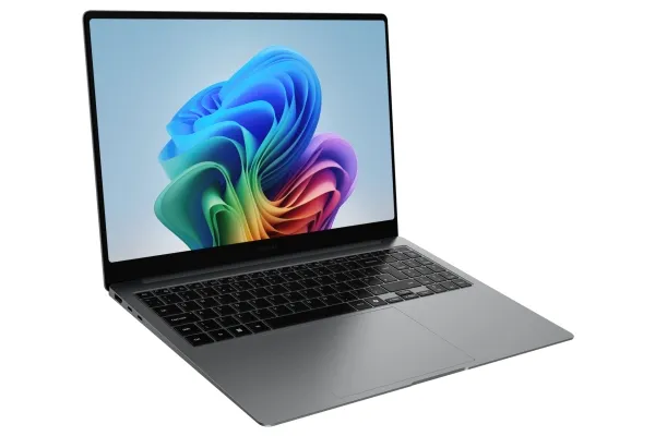 Samsung Galaxy Book5 Pro - Intel Core Ultra 7 - 258V / op til 4.8 GHz - Evo - Win 11 Home - Intel Arc Graphics 140V - 32 GB RAM - 1 TB SSD NVMe - 16
