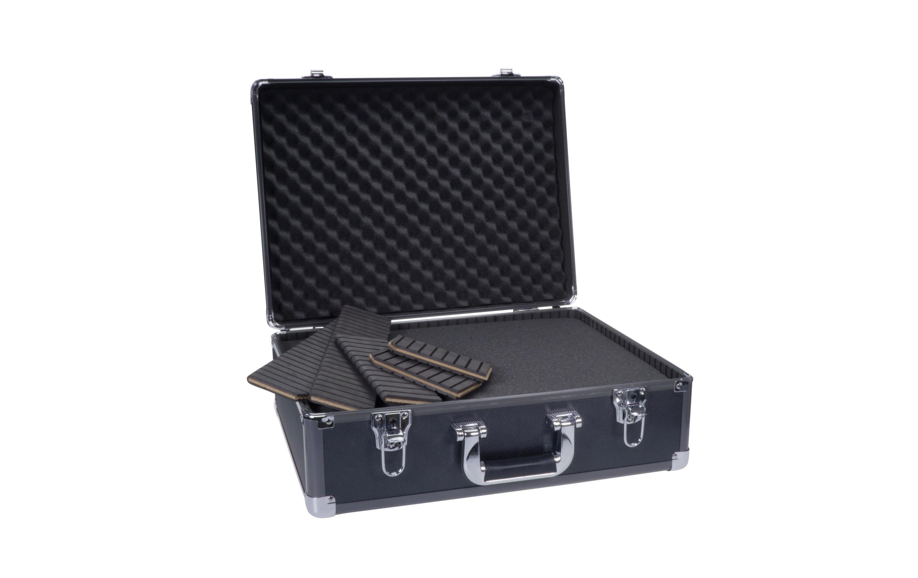 Koffer Titan 38 SchwarzHochwertiger Koffer aus Aluminium