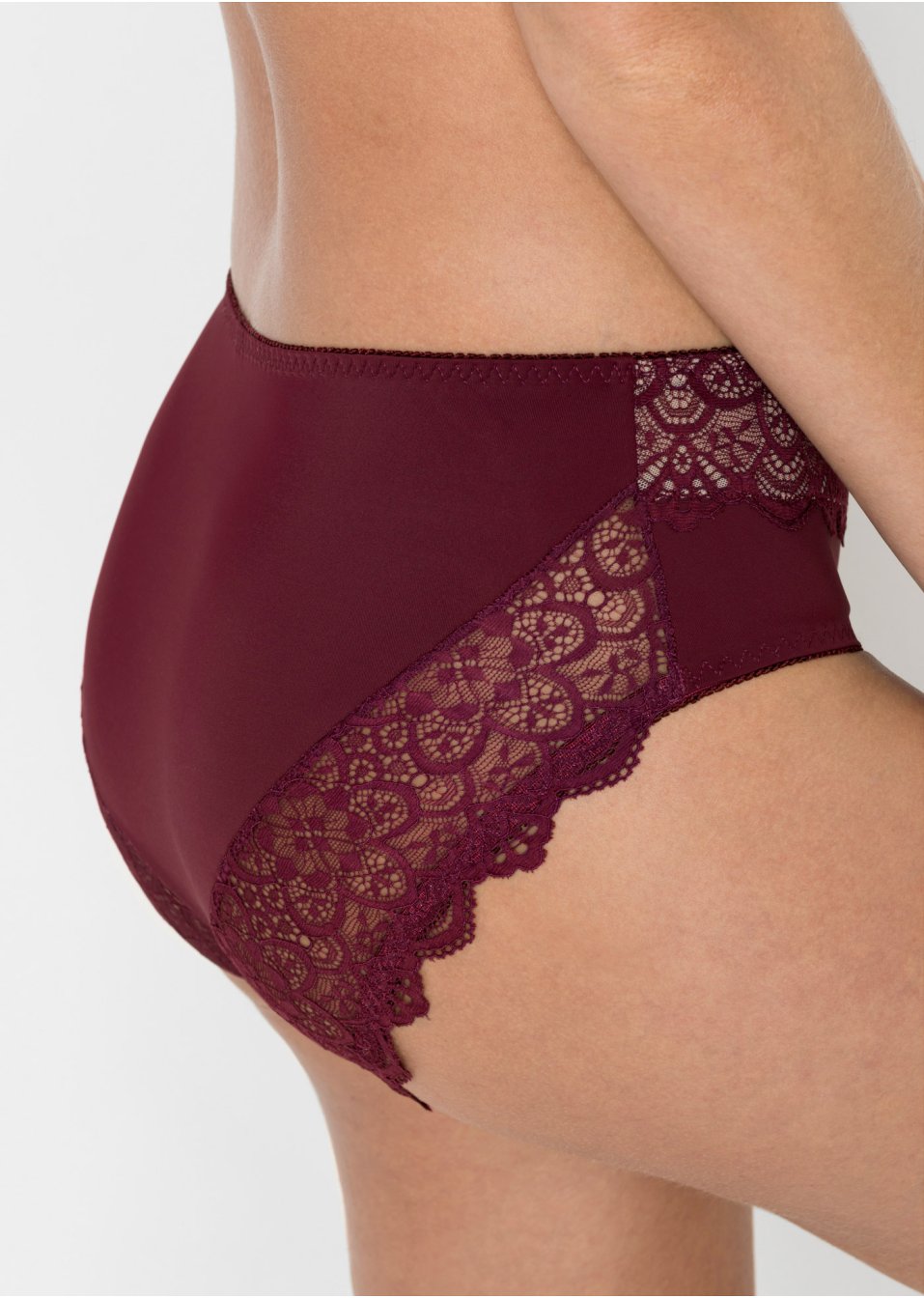 Maxi slip avec polyamide recyclé