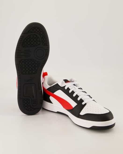 Puma Rebound v6 Low Sneaker in Weiß