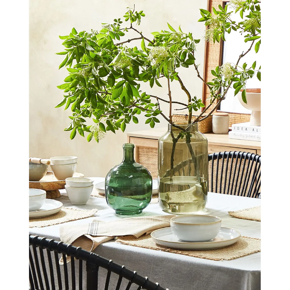Beliani DHOKLA Vase