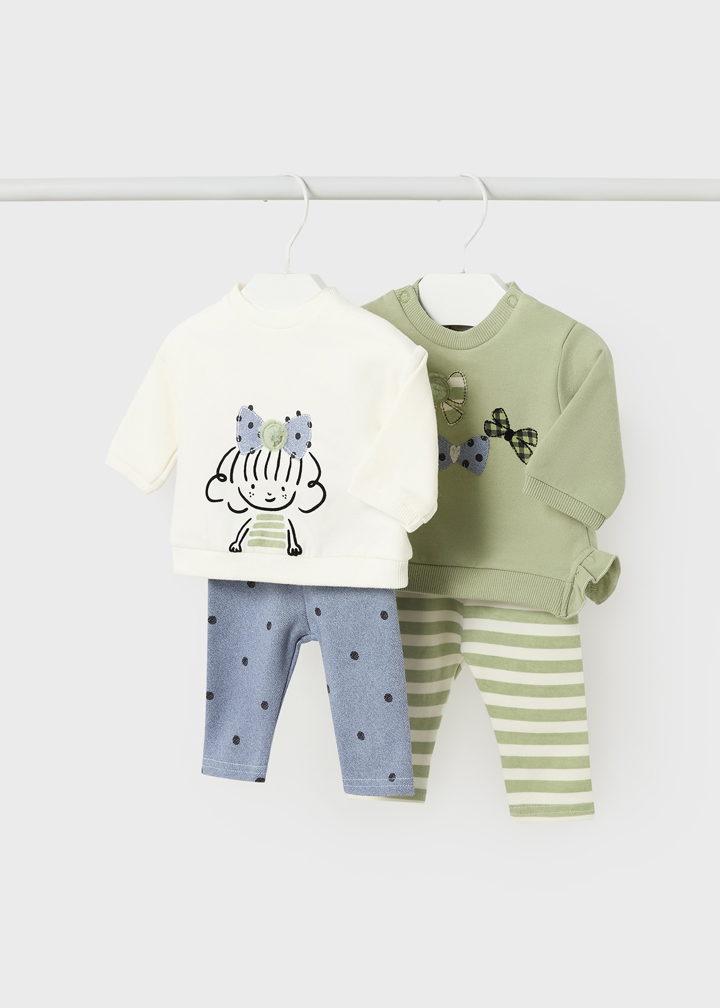 Conjunto de 4 peças Better Cotton para recém-nascidos
