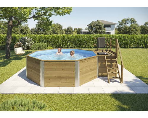 Opbouw houten zwembadset Weka 593 B rond Ø 397x116 cm incl. zandfiltersysteem, ingebouwde skimmer, filterzand, bodembeschermvlies & technische ruimte incl. houten trap met leuning