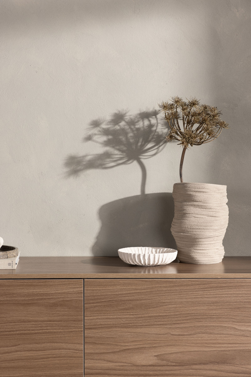 Houten dressoir Leona Zwart