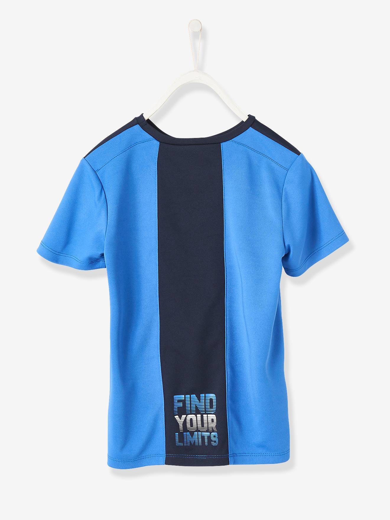 Camiseta esportiva infantil masculina em tecido técnico azul escuro liso com estampas.