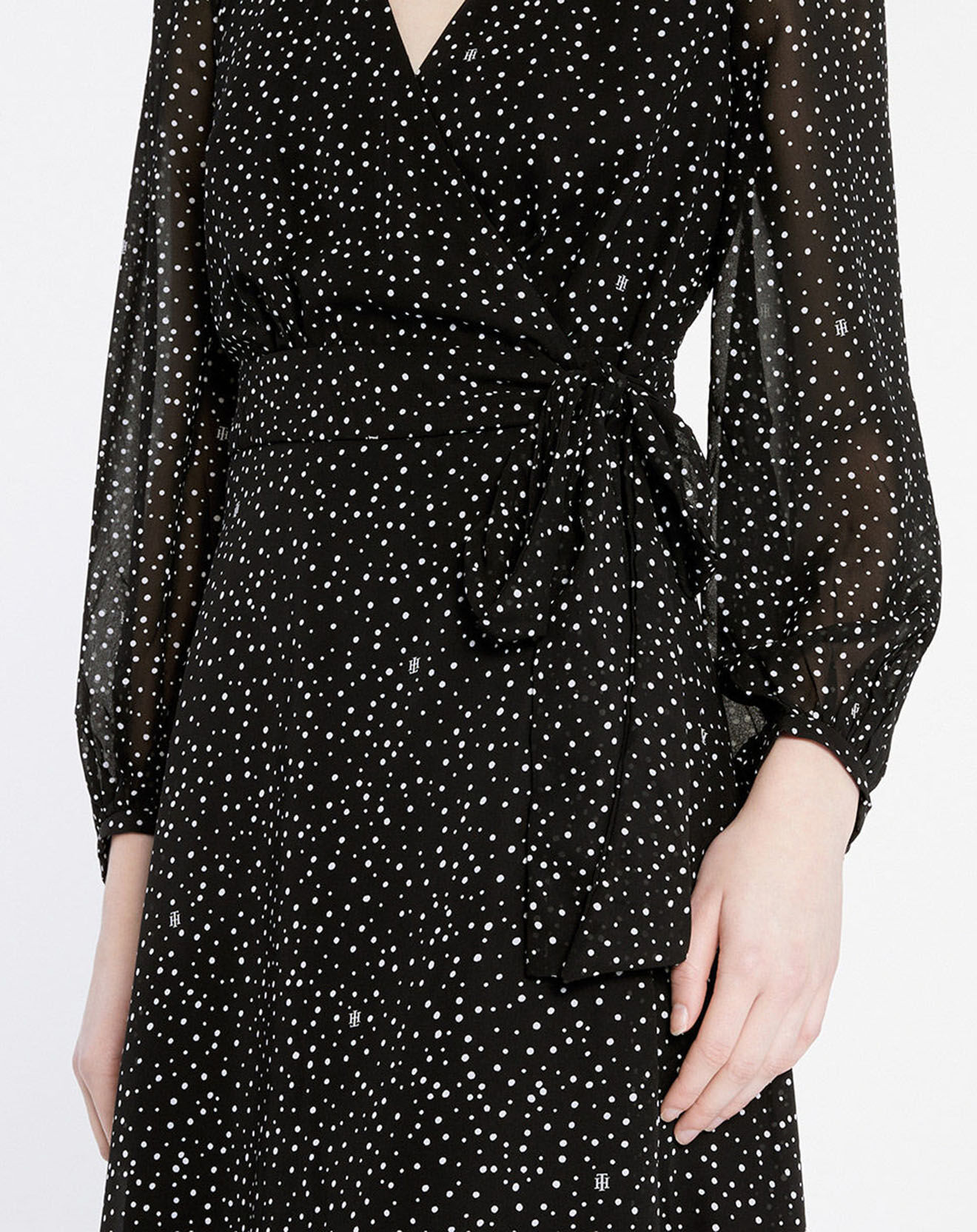 Tommy Hilfiger Robe Georgette Wrap imprimée noire
