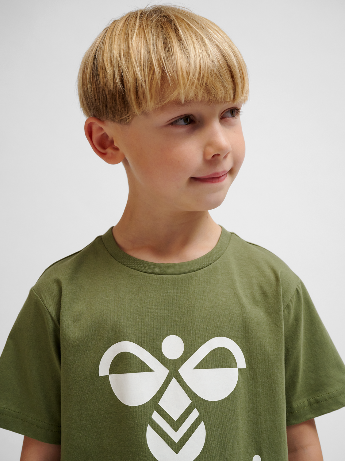 hmlTRES T-SHIRT S/S
